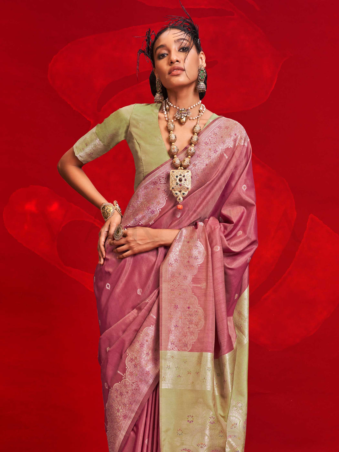 Mauve Purple Tussar Silk Handloom Saree with Gold Zari Pallu