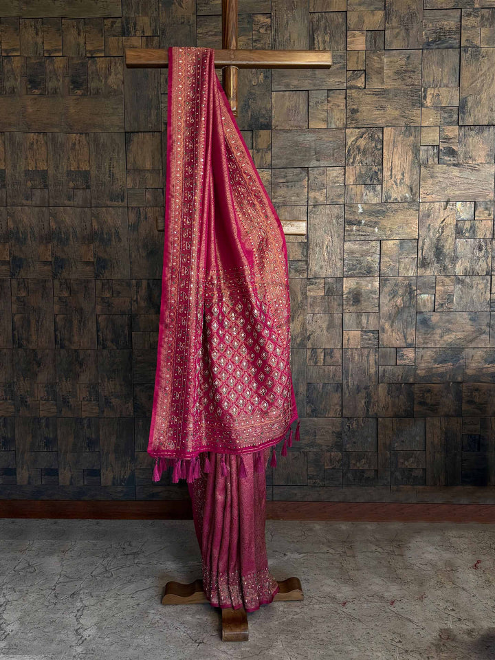 Traditional Pink-Golden Kanjeevaram Silk Saree with Handwoven Zari Craftsmanship for Weddings