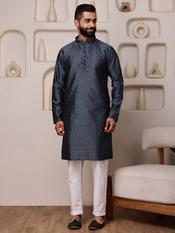 Grey Jacquard Kurta with Mini Buti