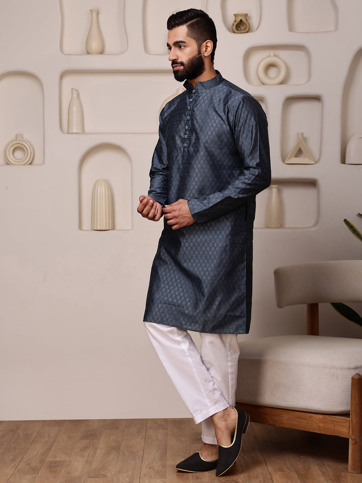 Grey Jacquard Kurta with Mini Buti
