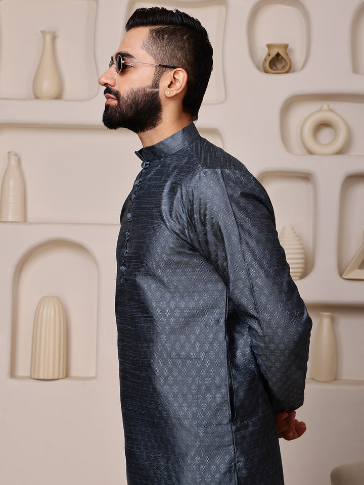 Grey Jacquard Kurta with Mini Buti