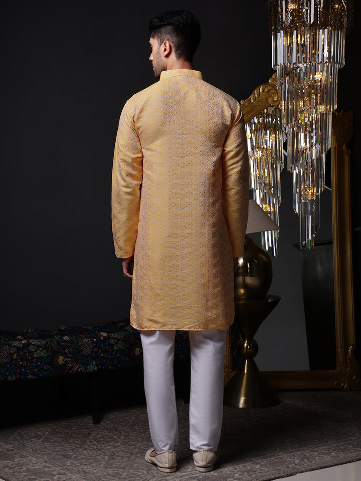 Back view of the jacquard silk blend kurta, displaying the seamless all-over geometric pattern