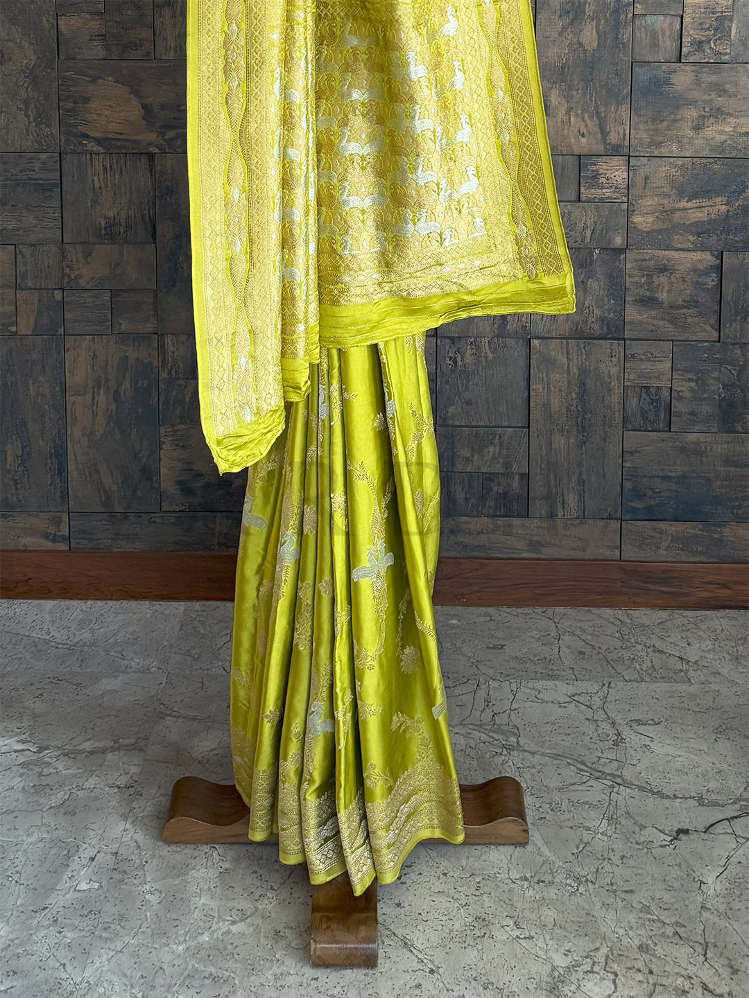 Shimmering Lemon Yellow Satin Silk Saree with Dual Gold & Silver Zari Motifs Bridal & Wedding Premium Silk from Surat Indian Ethnic Wear Indian Ethnic Wear Excellence: Shimmering Lemon Yellow Satin Silk Saree with Dual Gold & Silver Zari | Wedding & Bridal Premium Silk, Surat