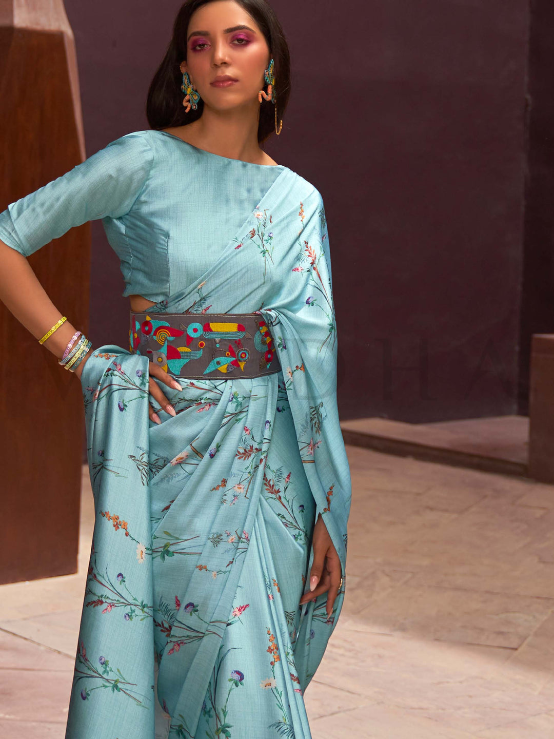 printed saree floral crepe saree satin crepe saree lightweight festive saree digital print saree saree for haldi day function saree modern mehendi saree brunch saree stylish ethnic saree pastel saree online trending floral drape organza look print saree fluid satin saree vibrant saree with floral design crepe saree under 3000 satin saree for wedding guests trendy partywear saree saree for young bridesmaids contemporary floral saree