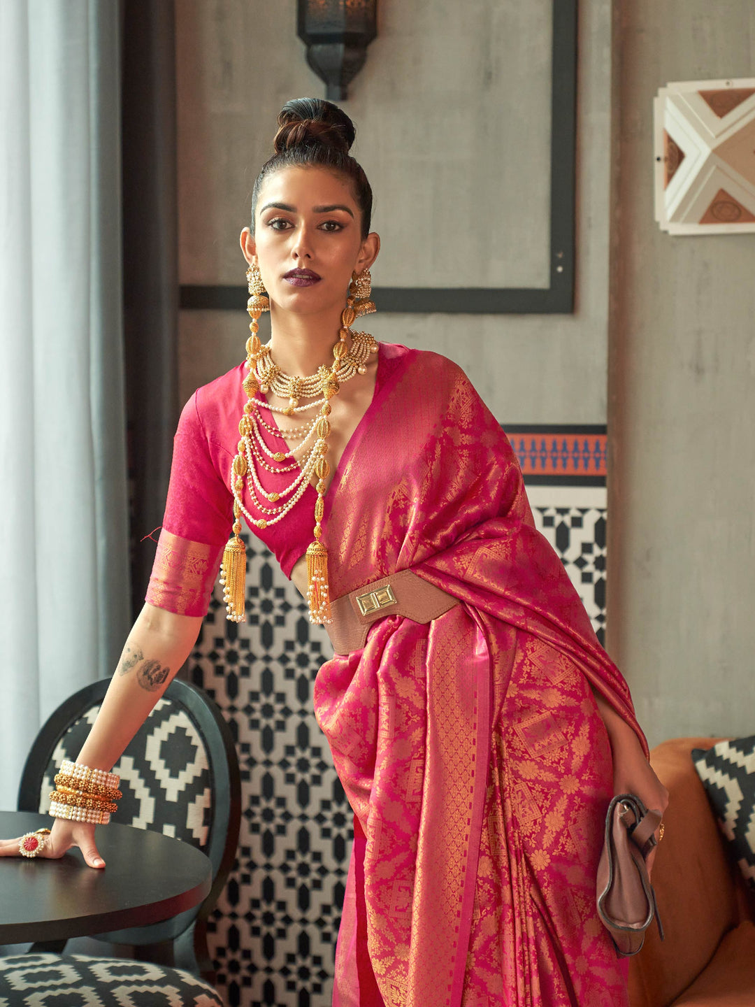 rose pink kanjivaram saree bridal silk saree magenta wedding silk zari woven saree traditional pallu drape