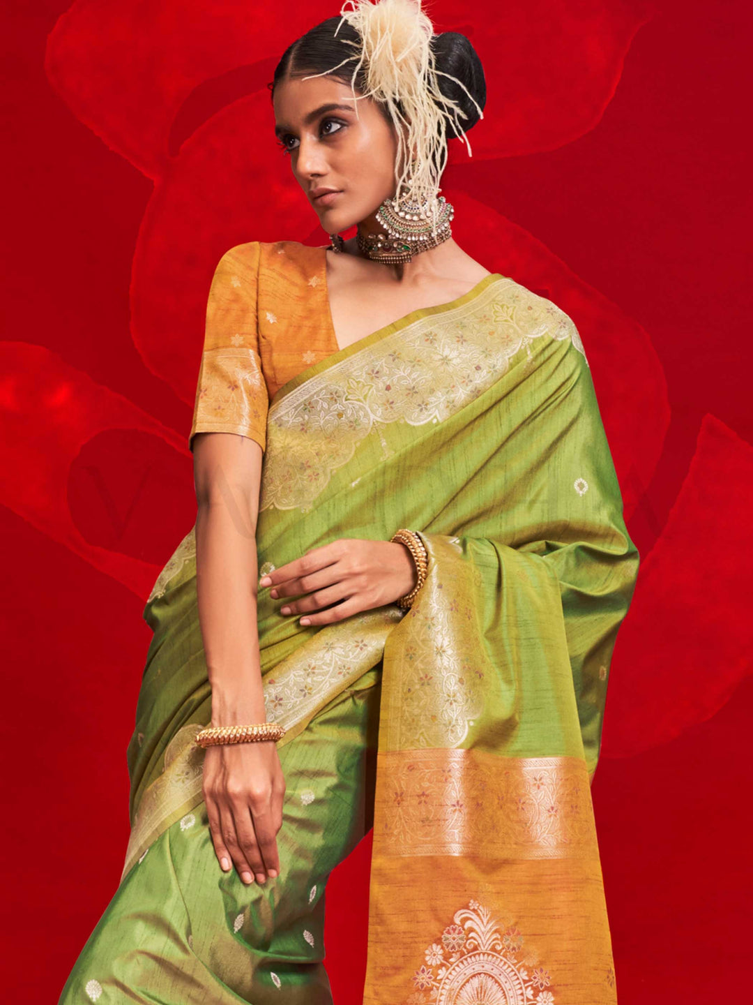 Green Tussar Silk Handloom Saree with Gold Zari Pallu