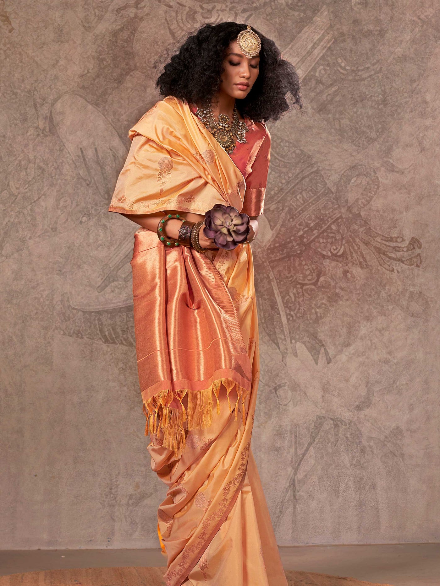 Banarasi Sarees Satin Silk Sarees Yellow Traditional Wedding Wedding Yellow Kirtan Yellow Warm Peach