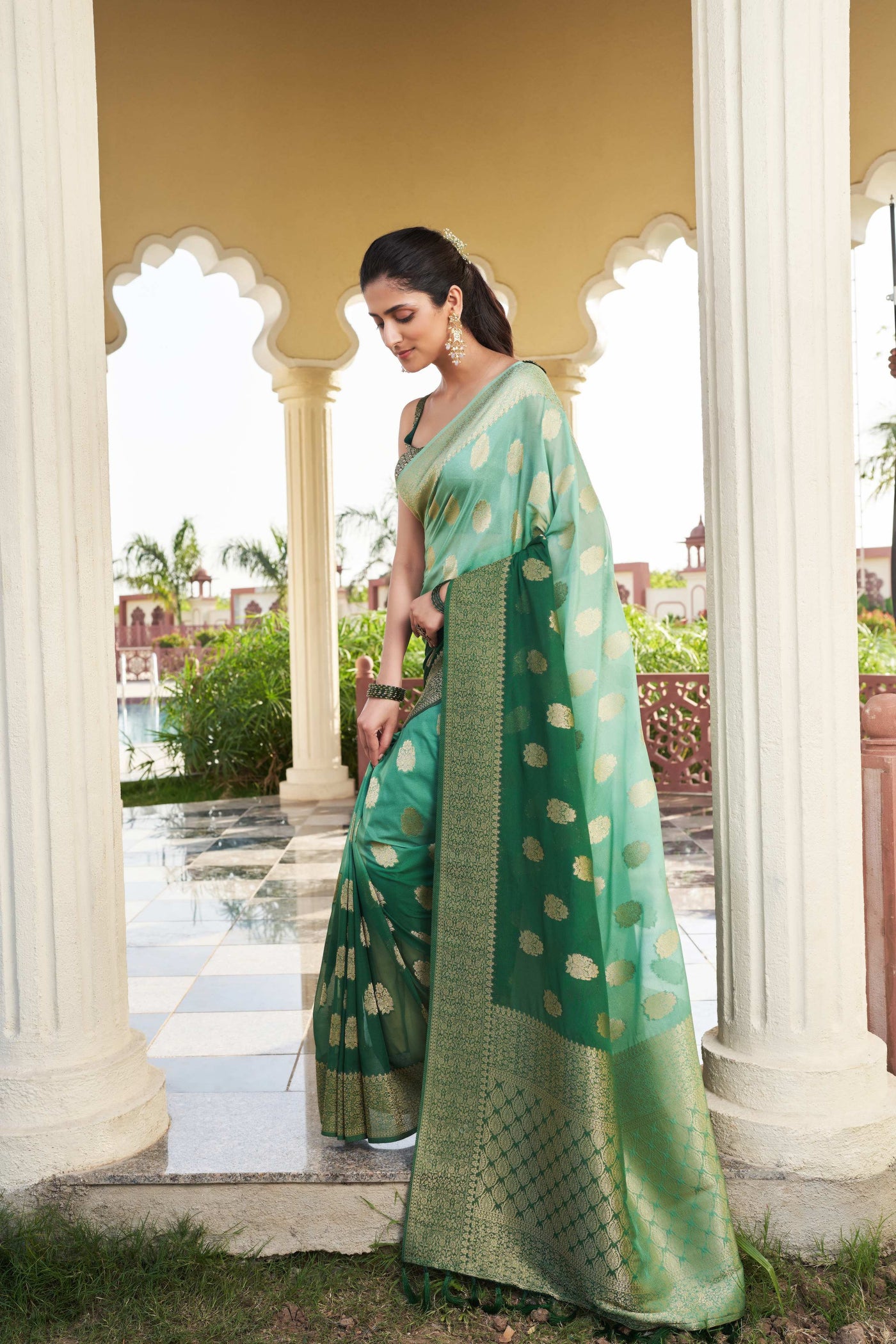 Gradient Green Feather Soft Saree