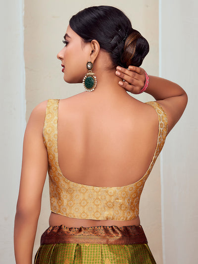 Cream Round Neck Sleeveless Padded Blouse with Gold Zari