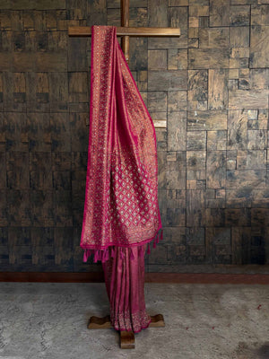 Traditional Pink-Golden Kanjeevaram Silk Saree with Handwoven Zari Craftsmanship for Weddings