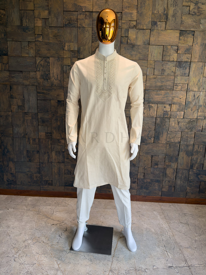 Cream Geometric Embroidered Cotton Kurta with Geometric Yoke