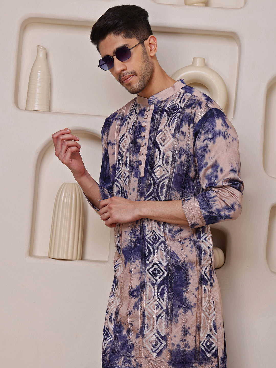 Beige–Navy Blue Kurta with Embroidered Tie-Dye Work