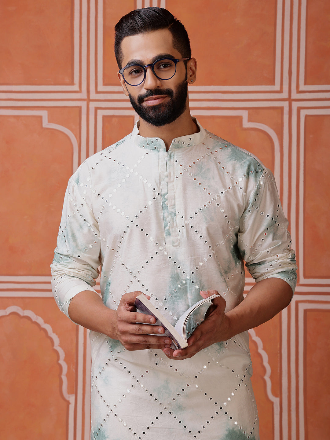 Green Abstract Kurta with Tie-Dye and Mirror Work