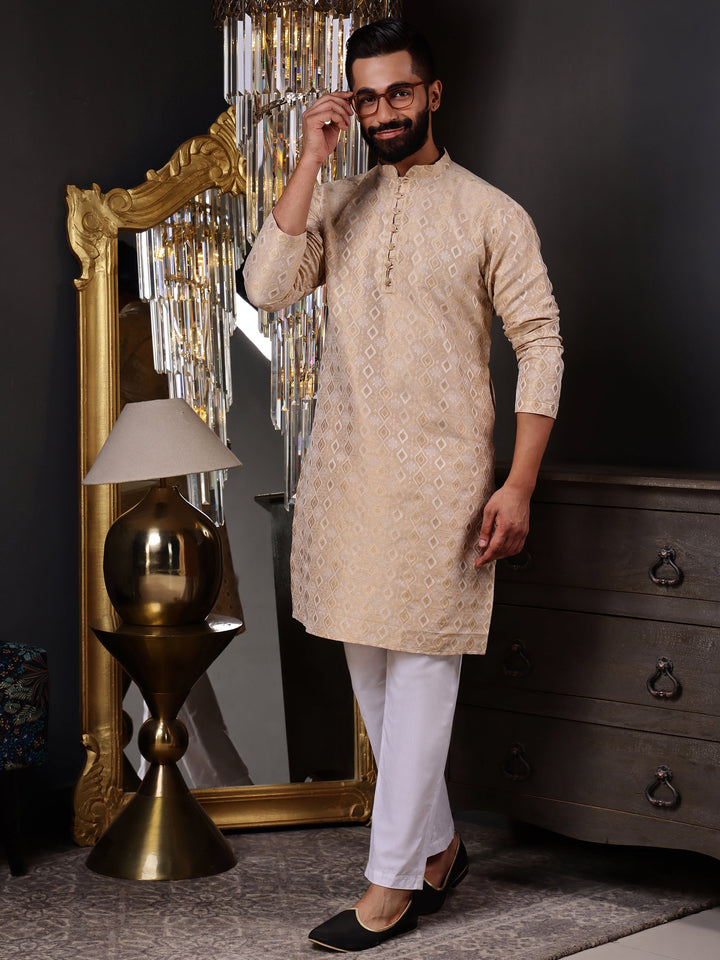 Close-up of the intricate diamond jacquard pattern and handcrafted potli buttons on the placket