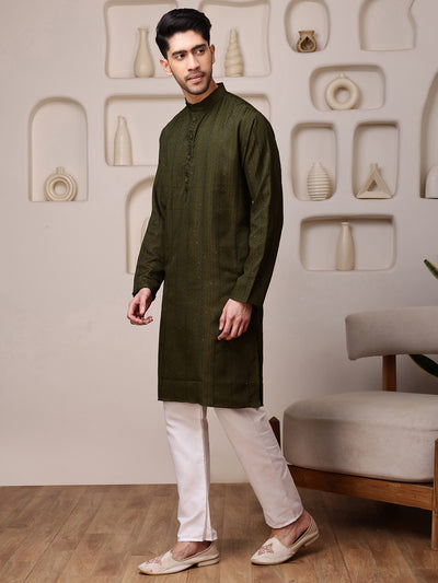 Green Embroidered Kurta with Sequins dots