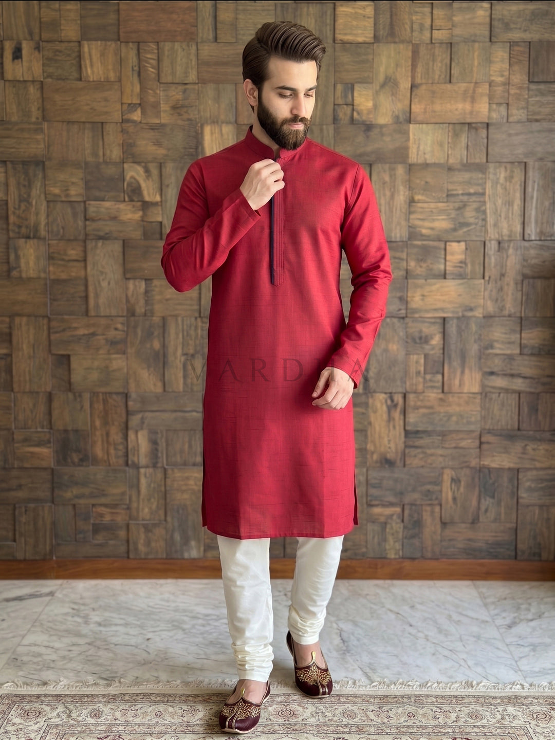 Deep Maroon Textured Cotton Kurta with Contrast Concealed Placket