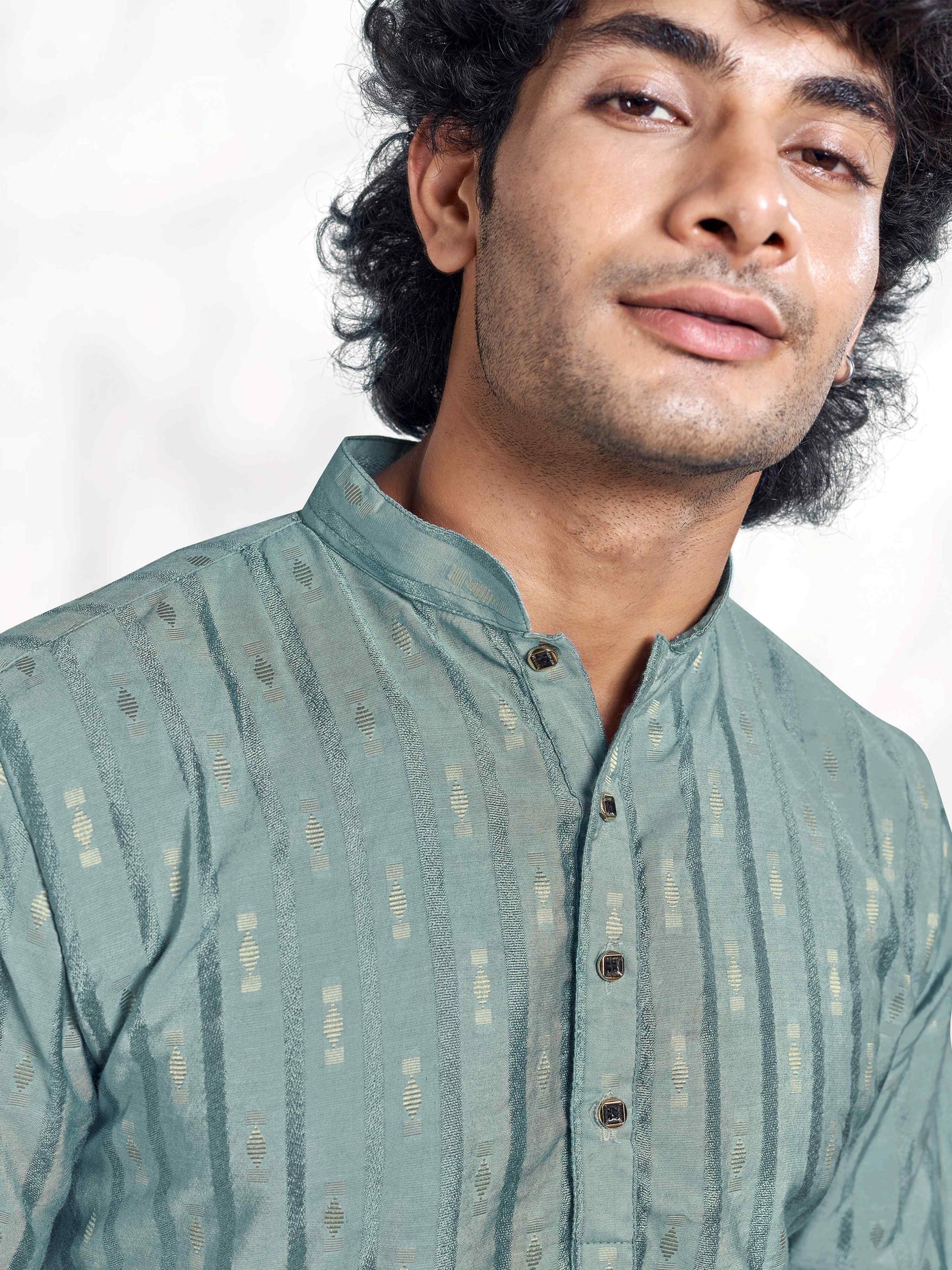 Blue Linear Striped & Diamond Viscose Woven Jacquard Men's Kurta