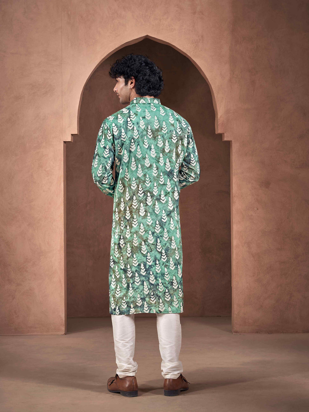 Teal-White Viscose Flowy Leaf Pattern Shibori Dyed Men's Kurta