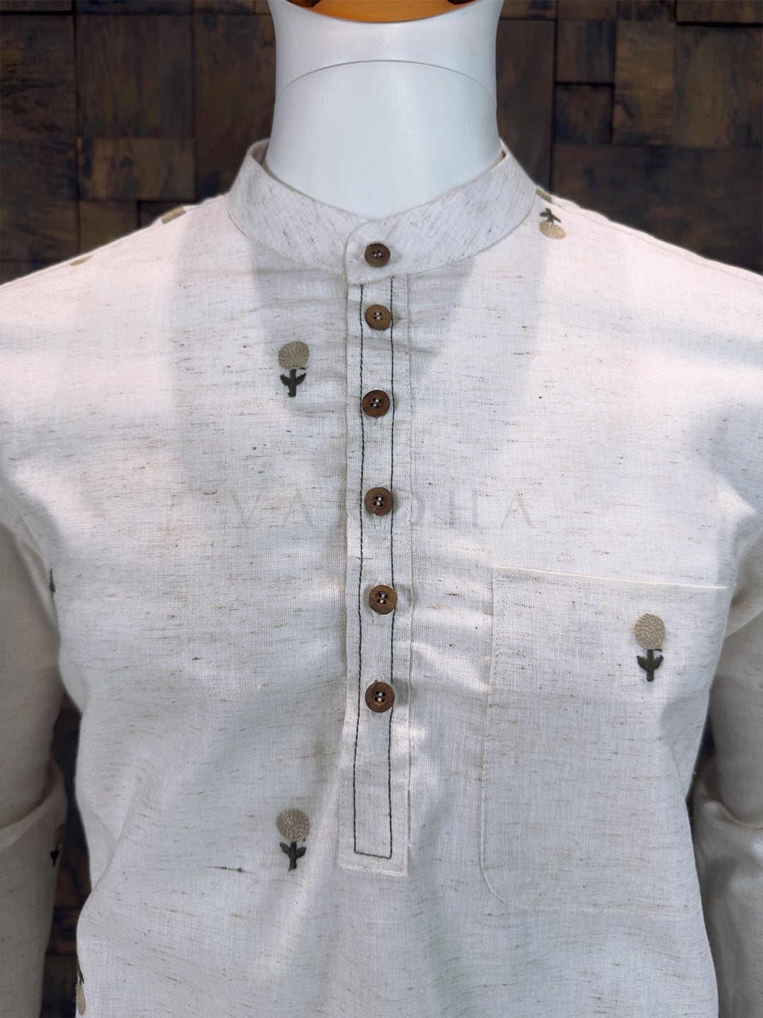 Off-White Cotton Short Kurta with Minimalist Floral Embroidery