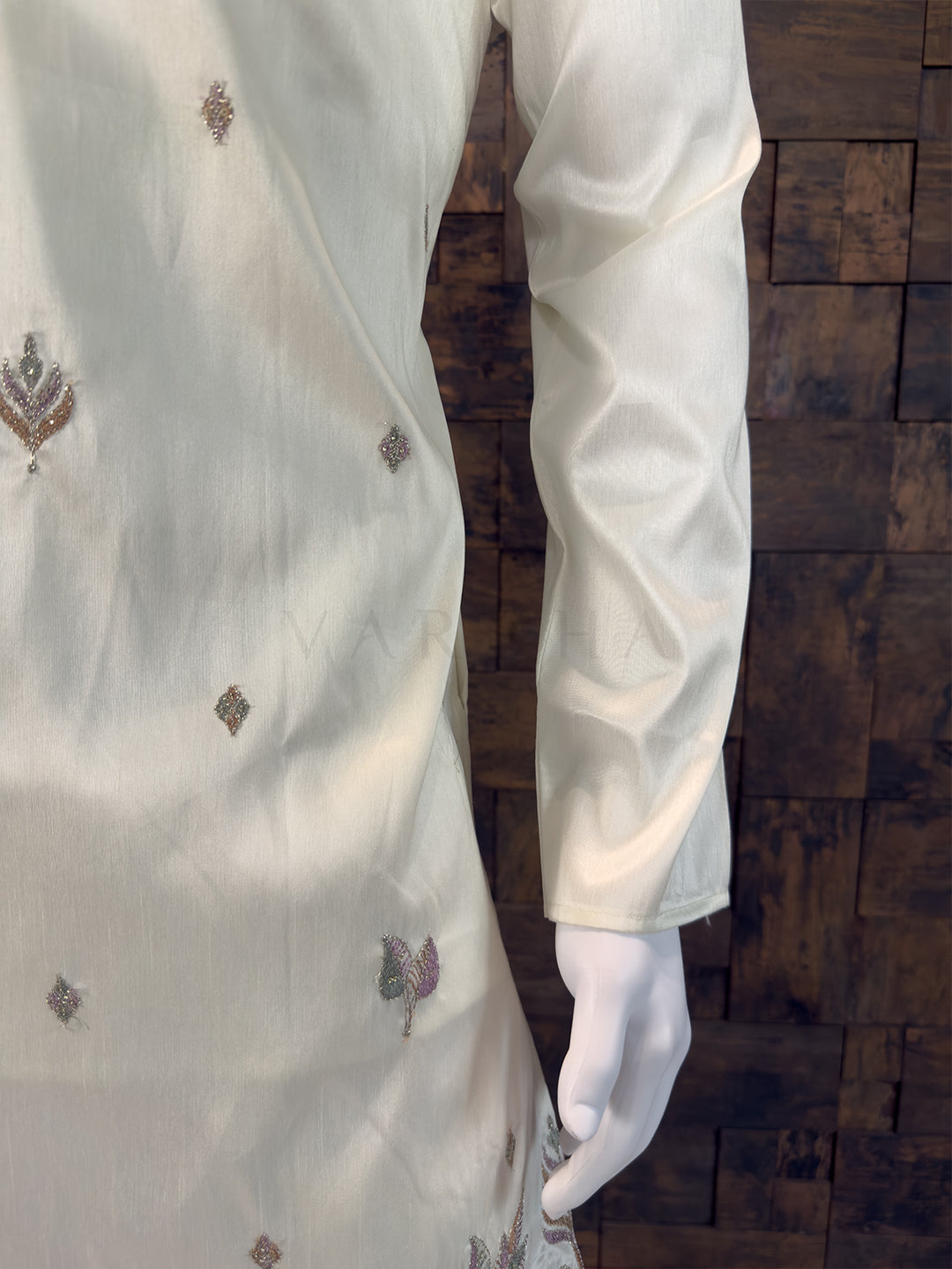 Cream Art Silk Designer Kurta with Scenic Nature Hemline Embroidery