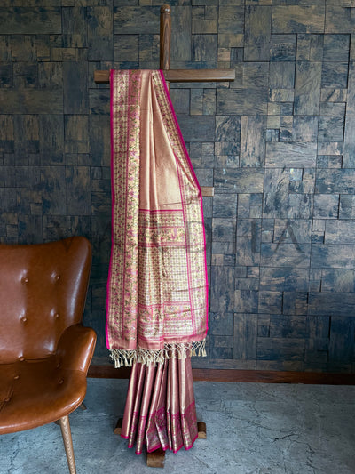 Full Saree Display on Wooden Stand with Silver-Gold Zari Detailing