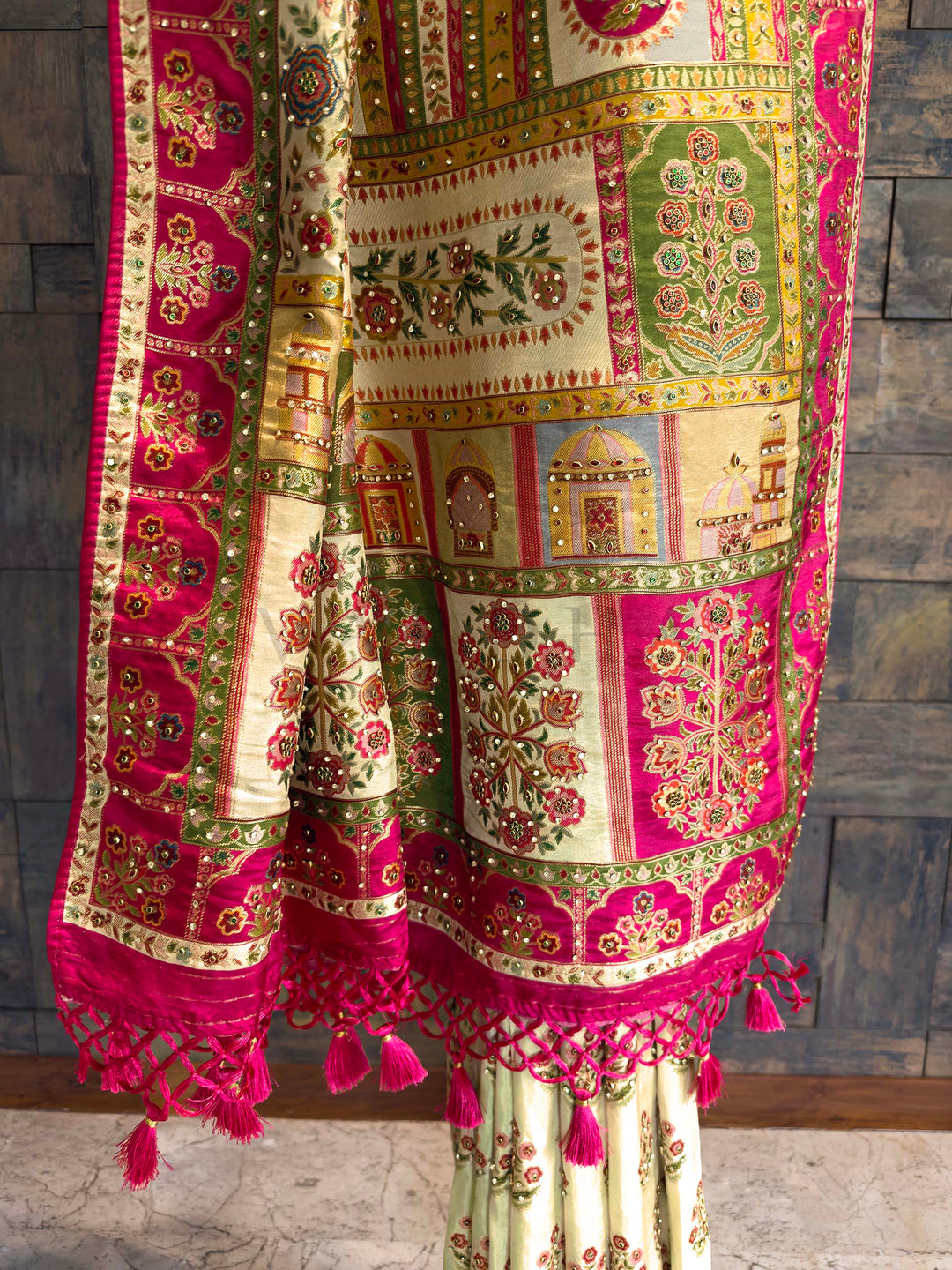 Cream & Pink Viscose Saree | Mughal Jharokha Embroidery with Zarkan Work