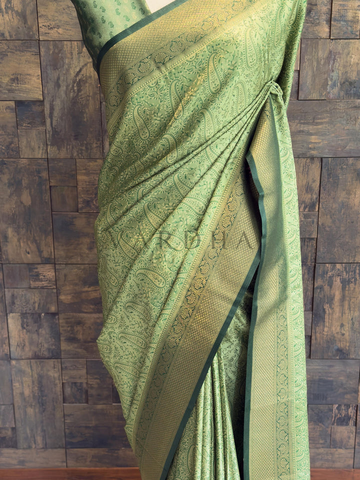 Emerald Green Tanchoi Satin Silk Saree with Zari Border
