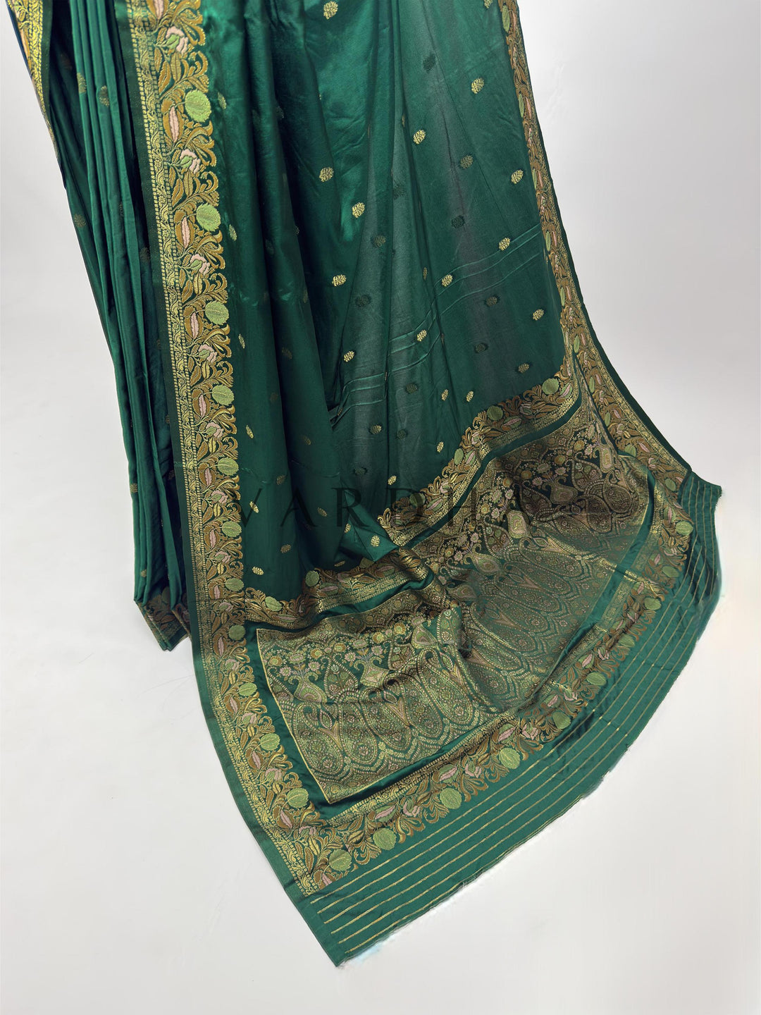 Castleton Green Traditional Jamawar Satin Saree for Weddings &amp; Celebrations