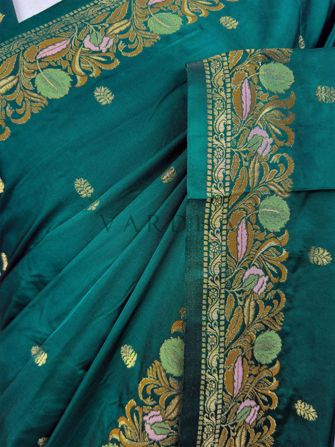 Castleton Green Traditional Jamawar Satin Saree for Weddings &amp; Celebrations