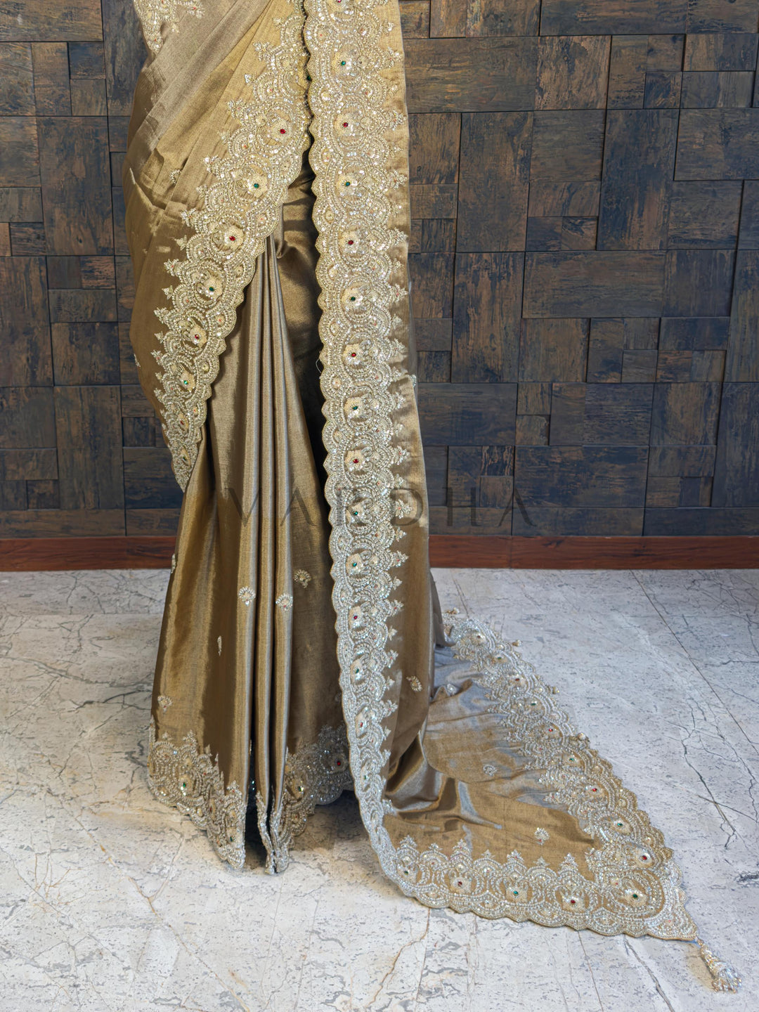 Gold Kanjivaram Tissue Silk Saree with Zari Weaving &amp; Hand Zardozi Work