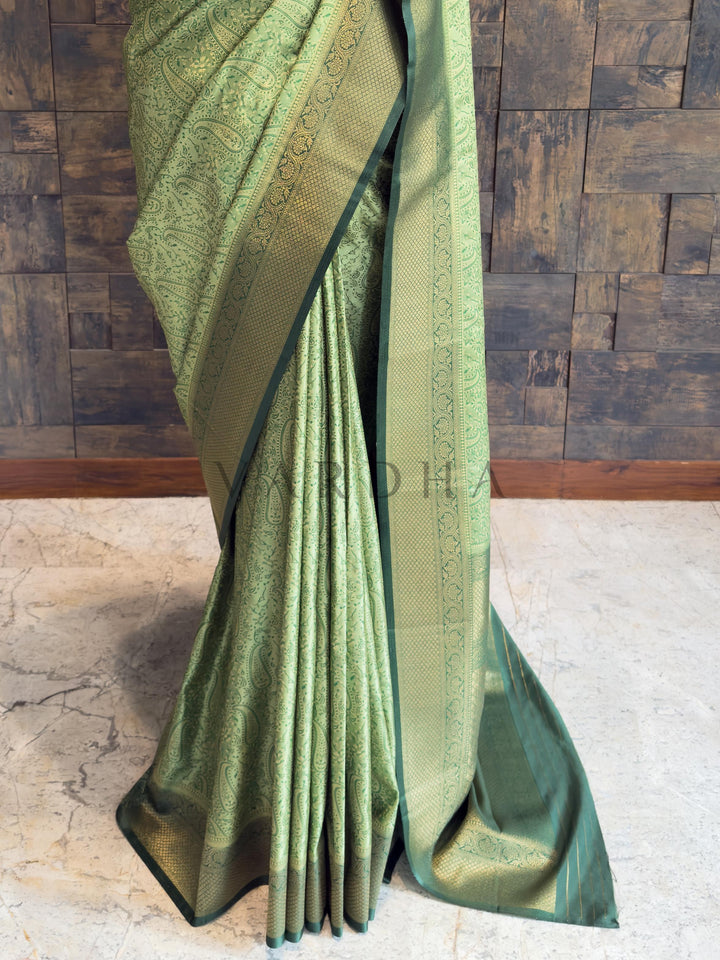 Emerald Green Tanchoi Satin Silk Saree with Zari Border