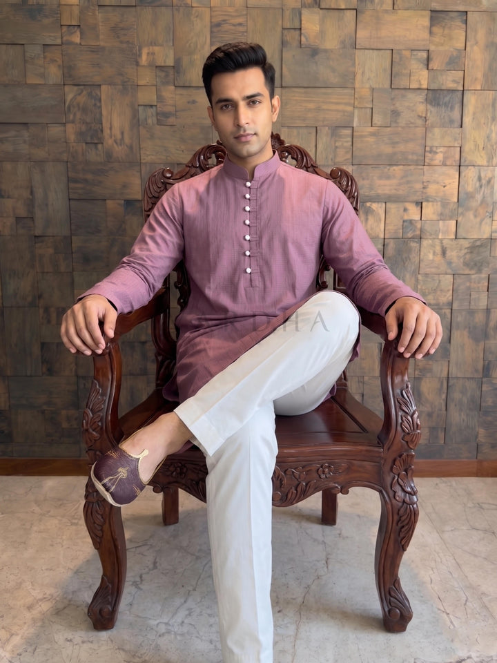 Dusty Mauve Pink Textured Cotton Kurta with Metallic Loop Placket