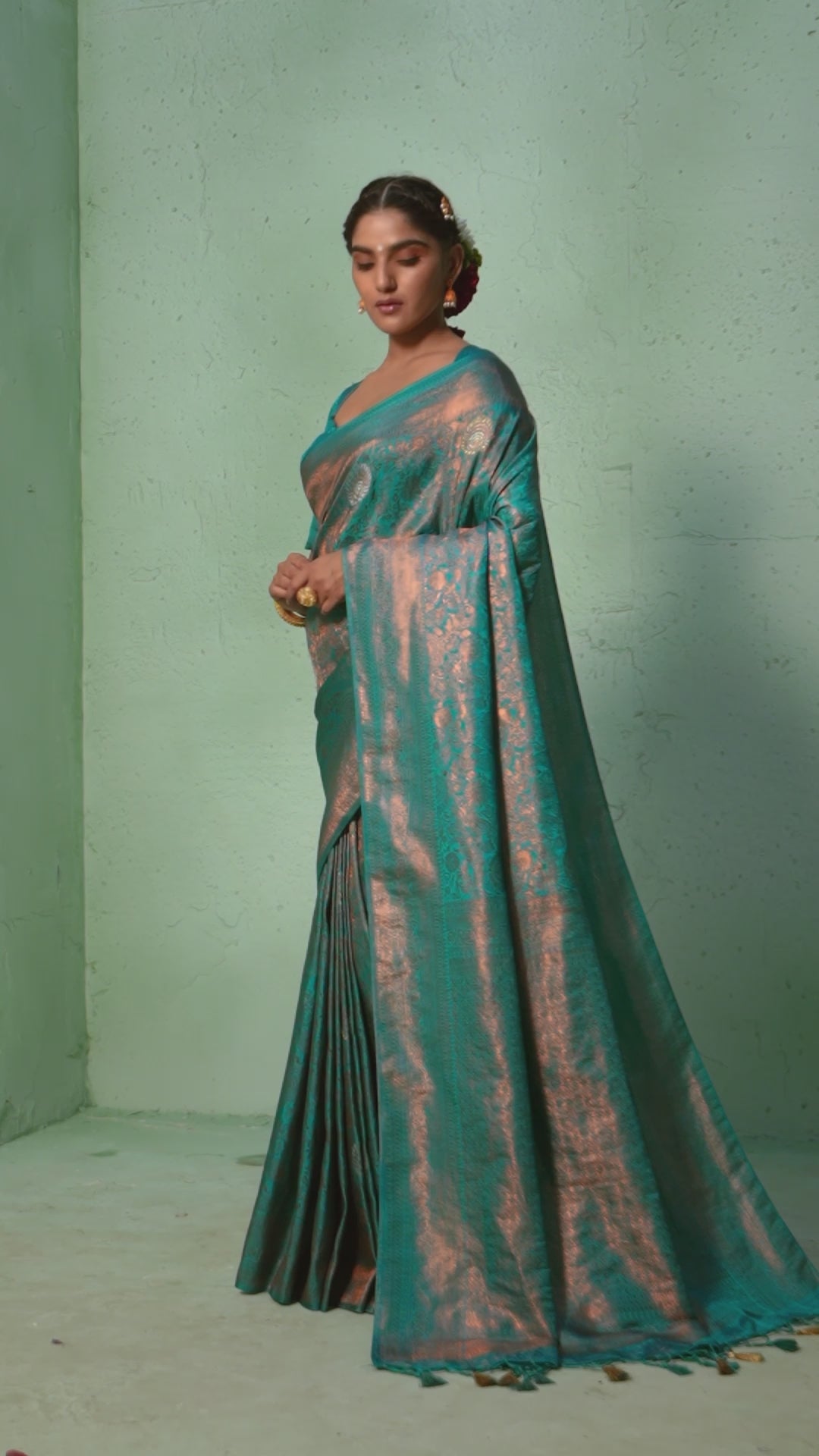 Turquoise Blue Copper Zari Kanjeevaram Silk Saree