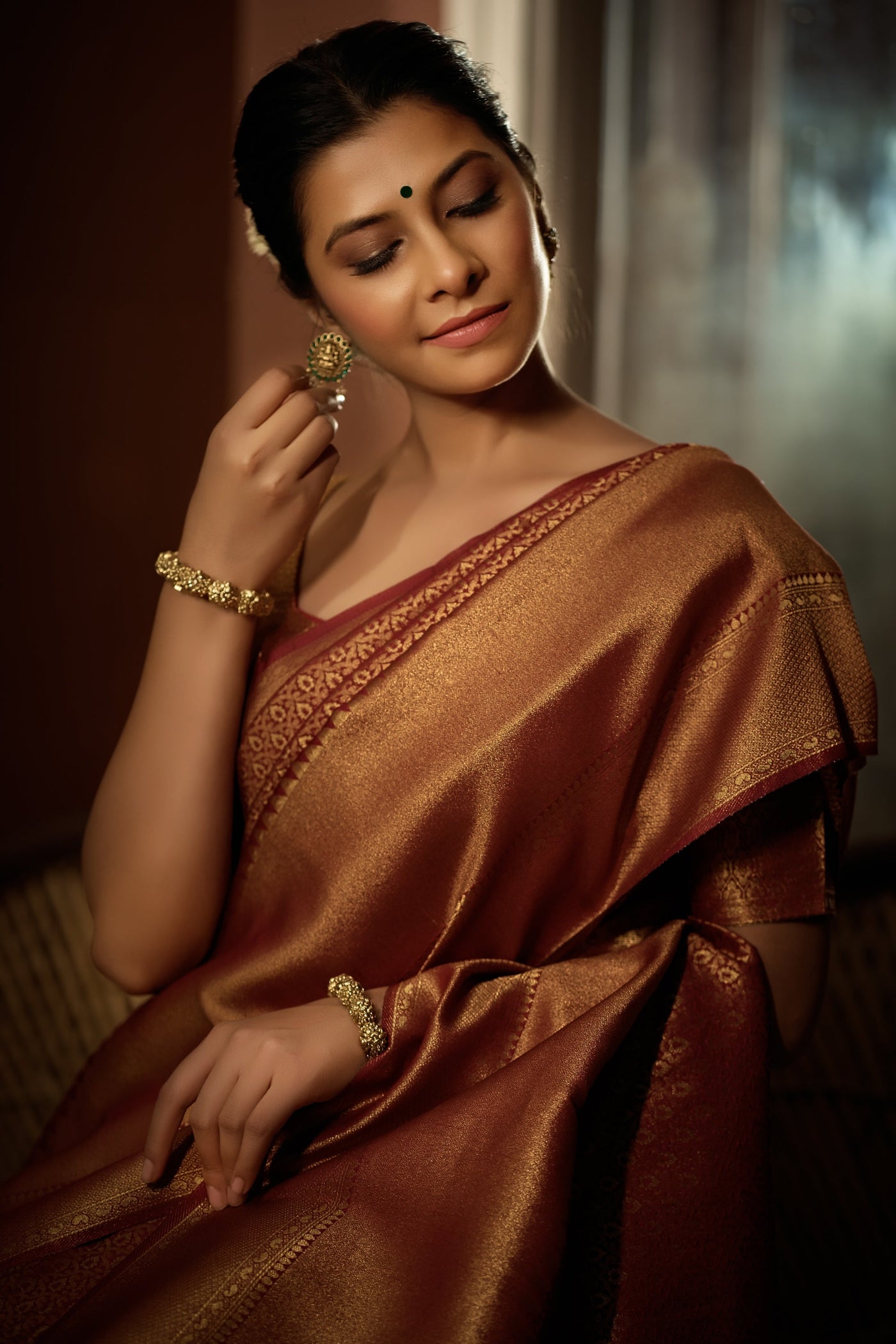 Rosewood Maroon Golden Zari Kanjeevaram Silk Saree