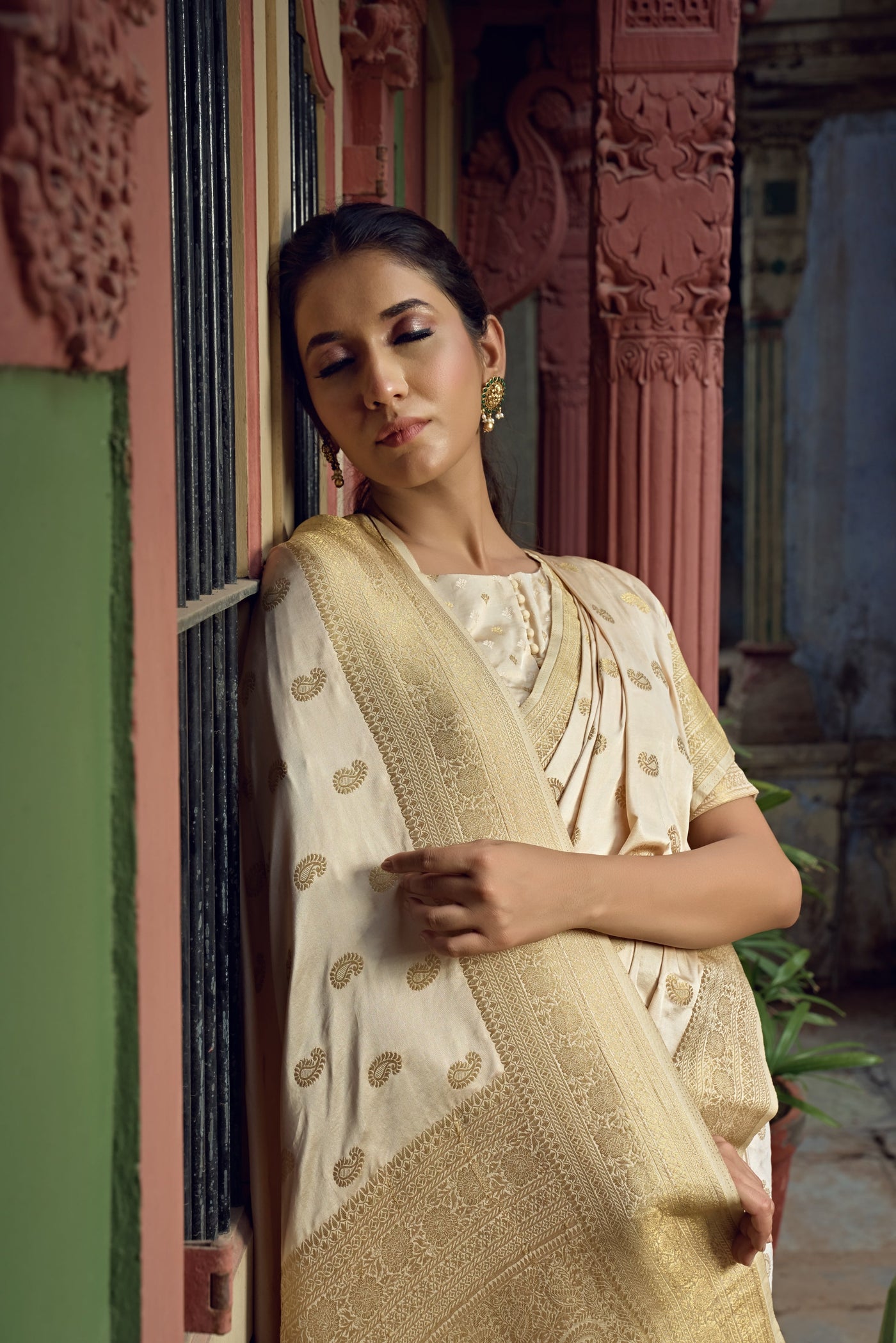 Ivory White Golden Zari Banarasi Satin Silk Saree