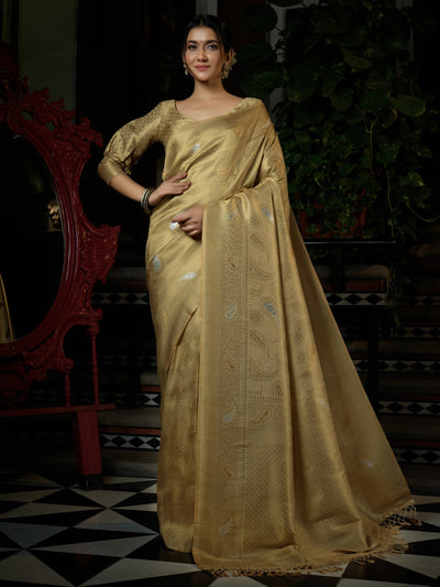 Magnolia White Copper-Silver Zari Kanjeevaram Silk Saree