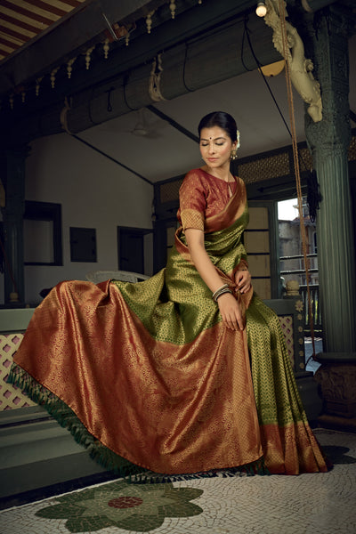 Emerald Green Golden Zari Kanjeevaram Silk Saree