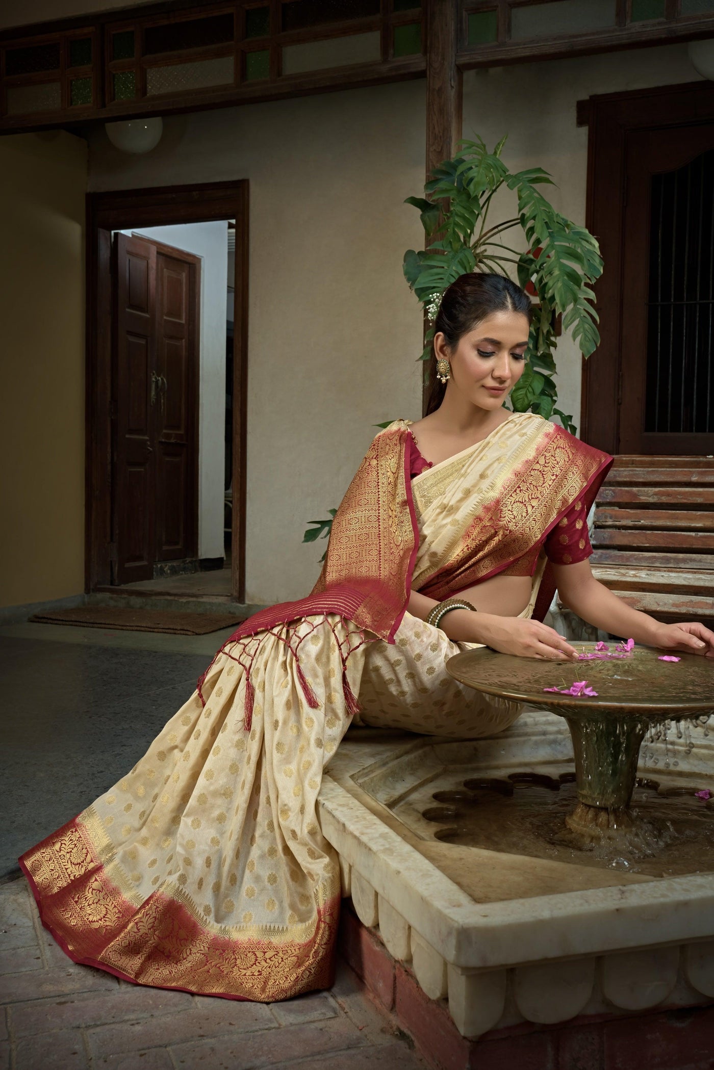 Cream White Golden Zari Banarasi Raw Silk Saree - House of Vardha