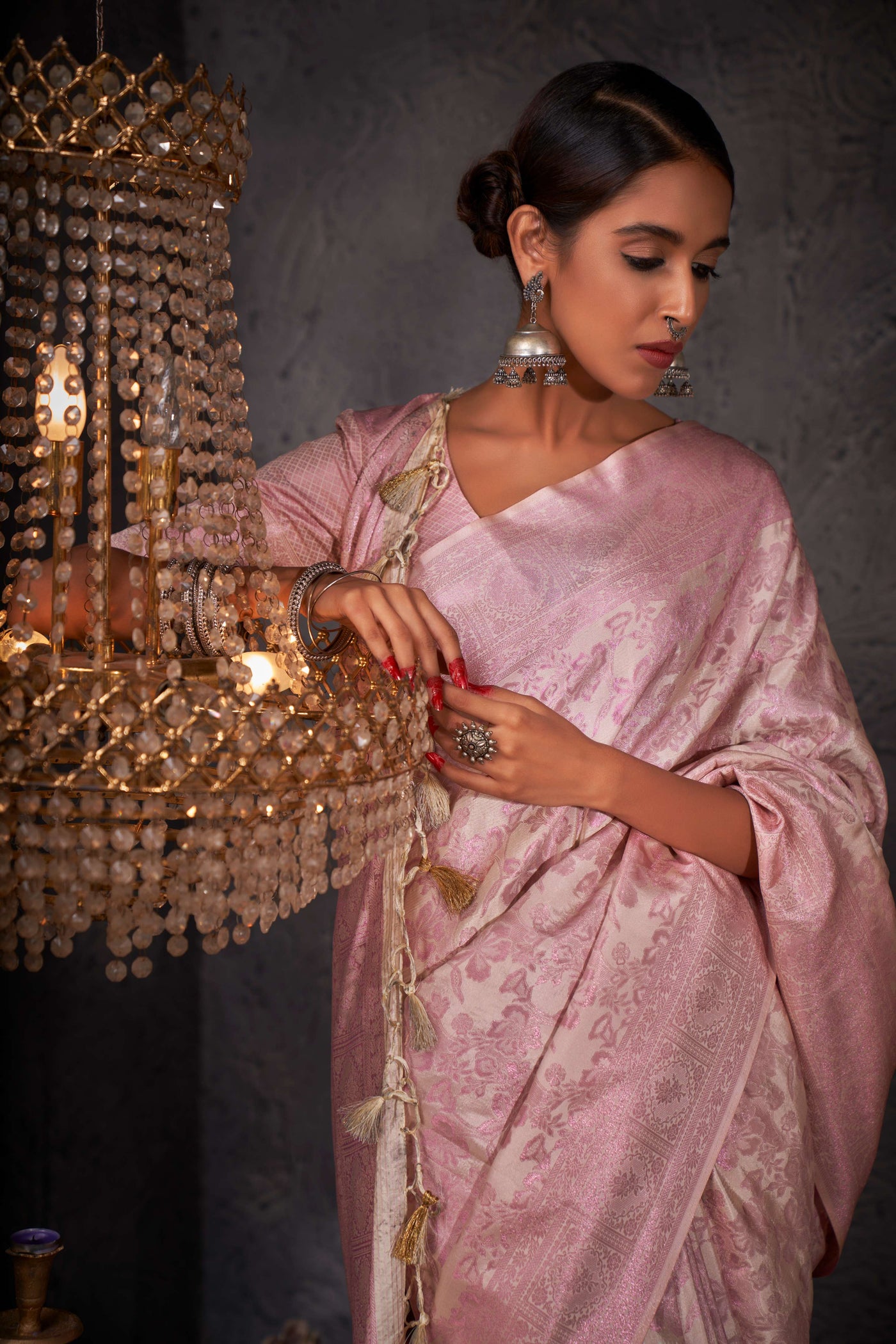 Off-White Pink Zari Kanjeevaram Silk Saree