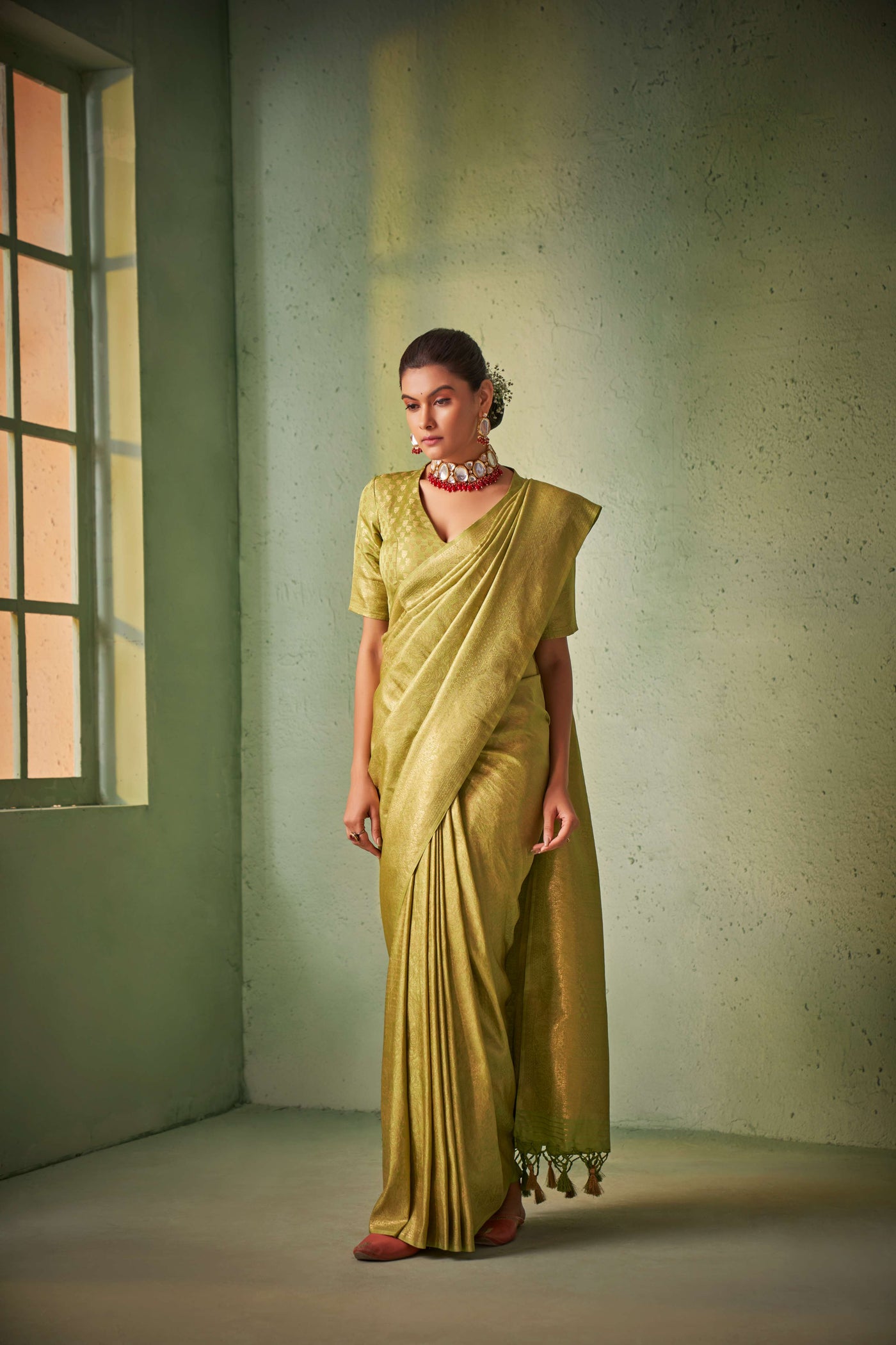 Yellowish Green Gold Zari Kanjeevaram Silk Saree