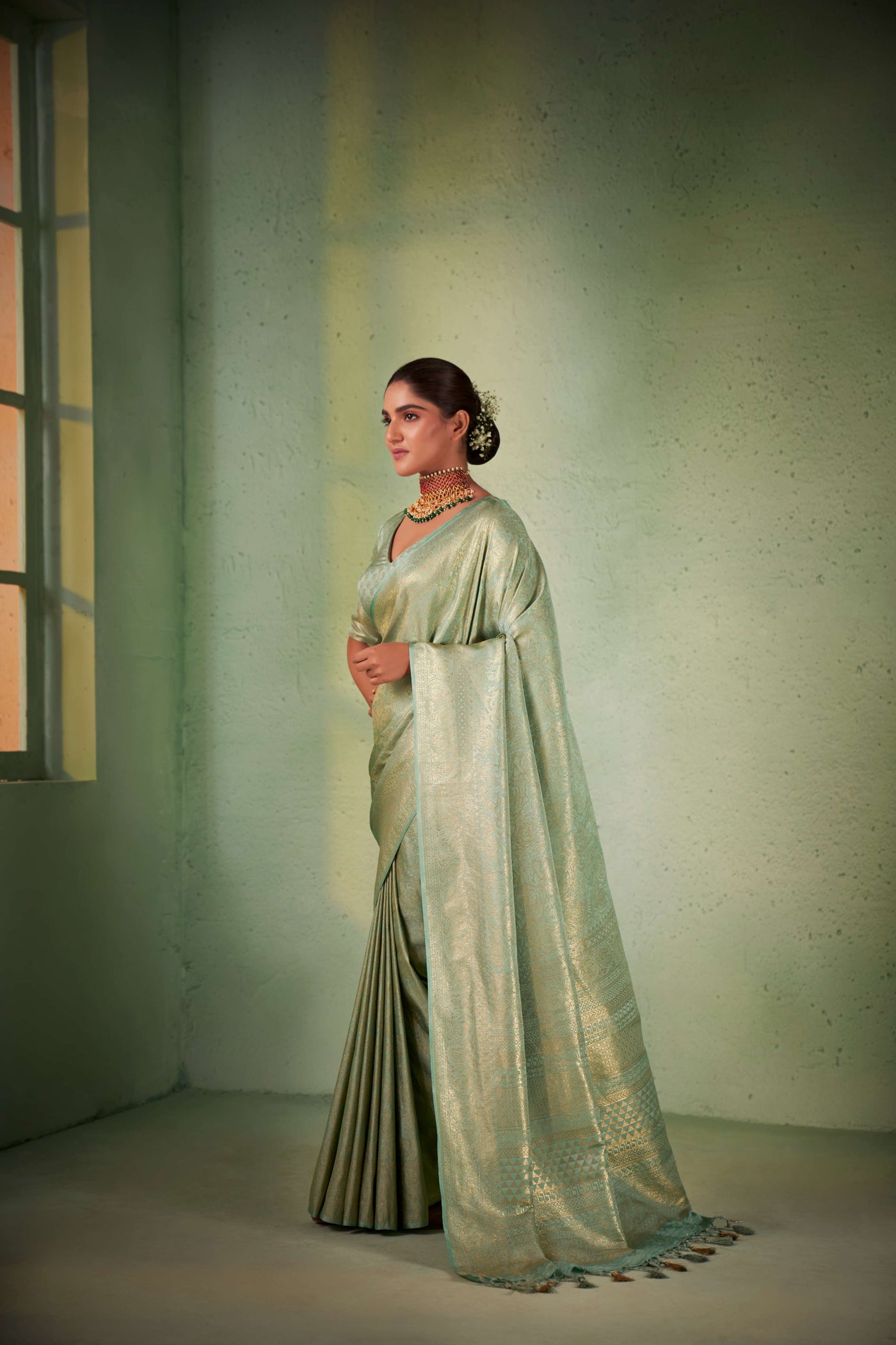 Moss Green Gold Zari Kanjeevaram Silk Saree