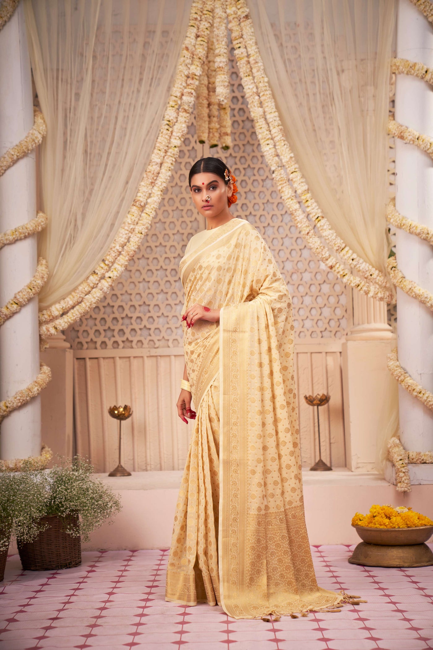 Off-white Gold Georgette Zari Saree | House of Vardha