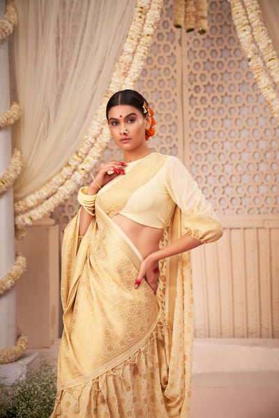 Off-white  Georgette Gold Zari Saree | House of Vardha