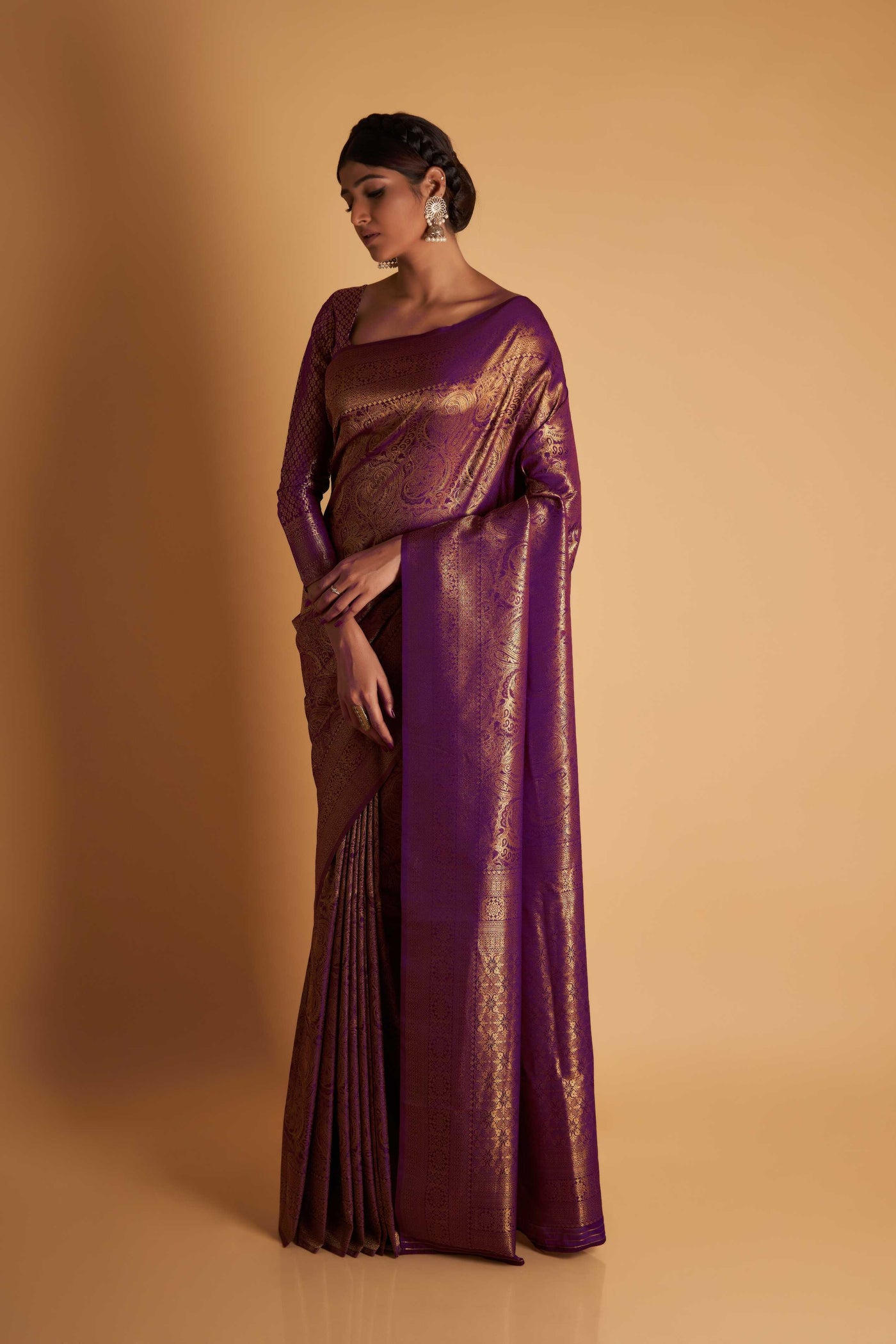 Wine Gold Zari Kanjeevaram Saree