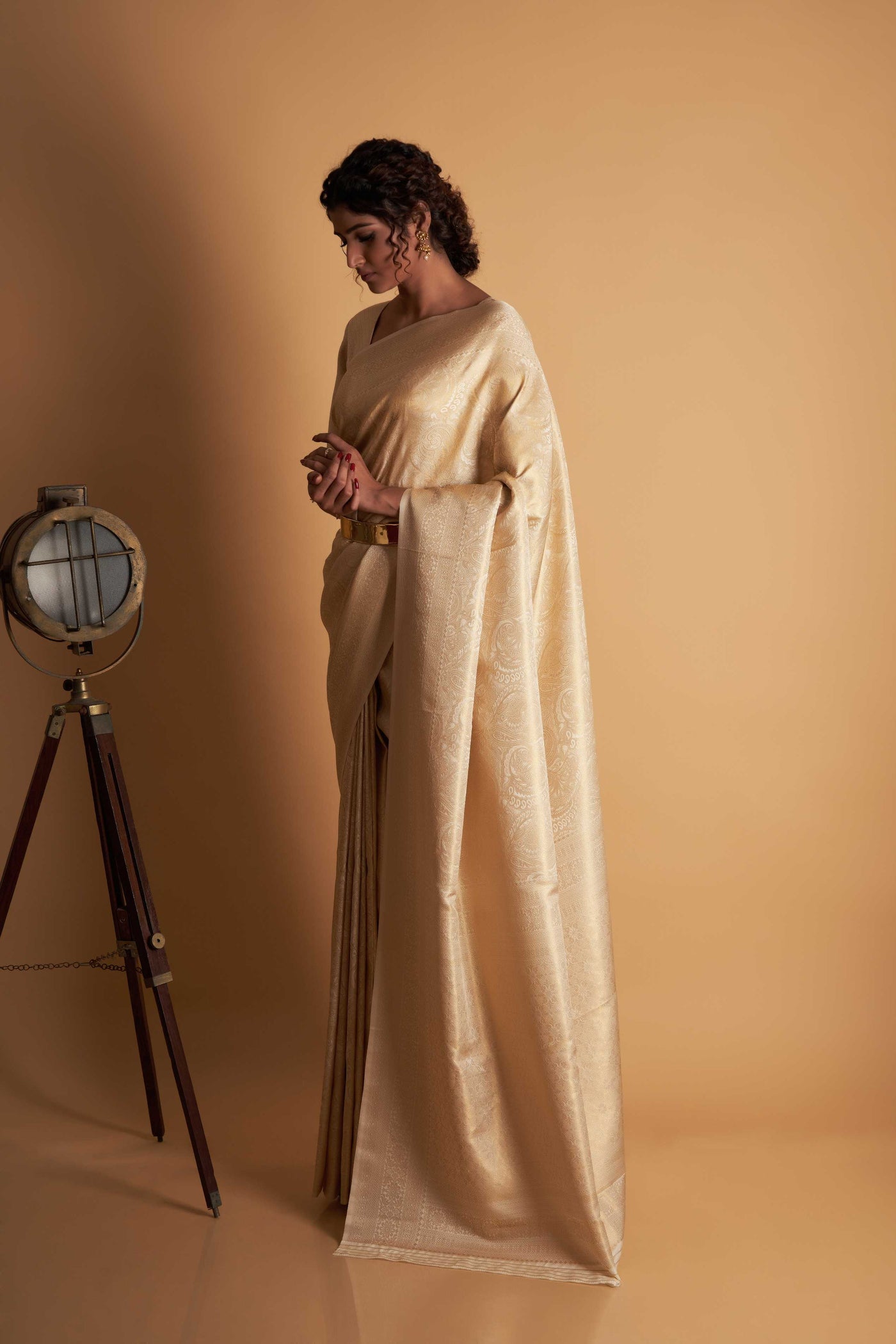 Off-White Gold Zari Kanjeevaram Saree