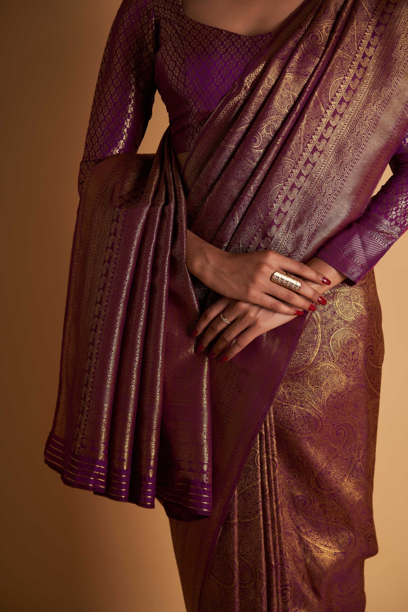 Wine Gold Zari Kanjeevaram Saree